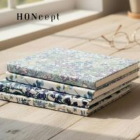 サムネイル:テキスタイルノートに新作、リバティプリント・ブルー花柄ノート|4種の柄でデビュー